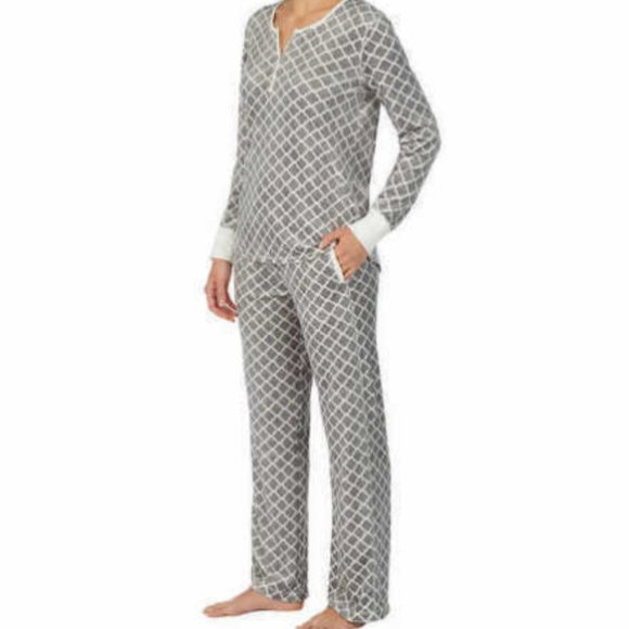 Nautica 2PC women's pajama/sleepwear set - Picture 2 of 7